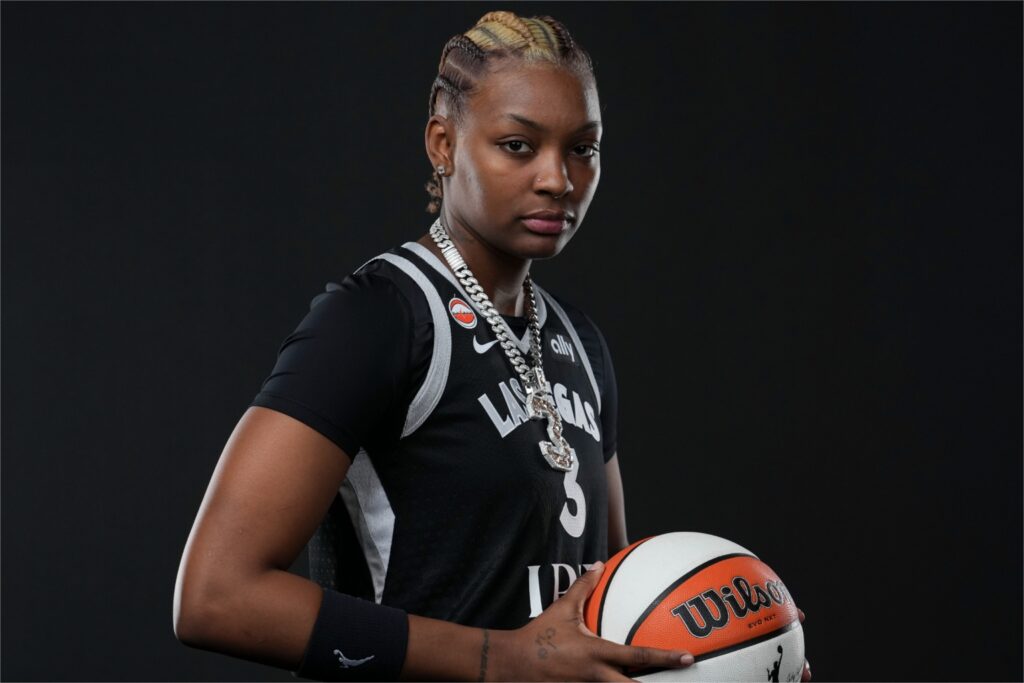 NaLyssa Smith