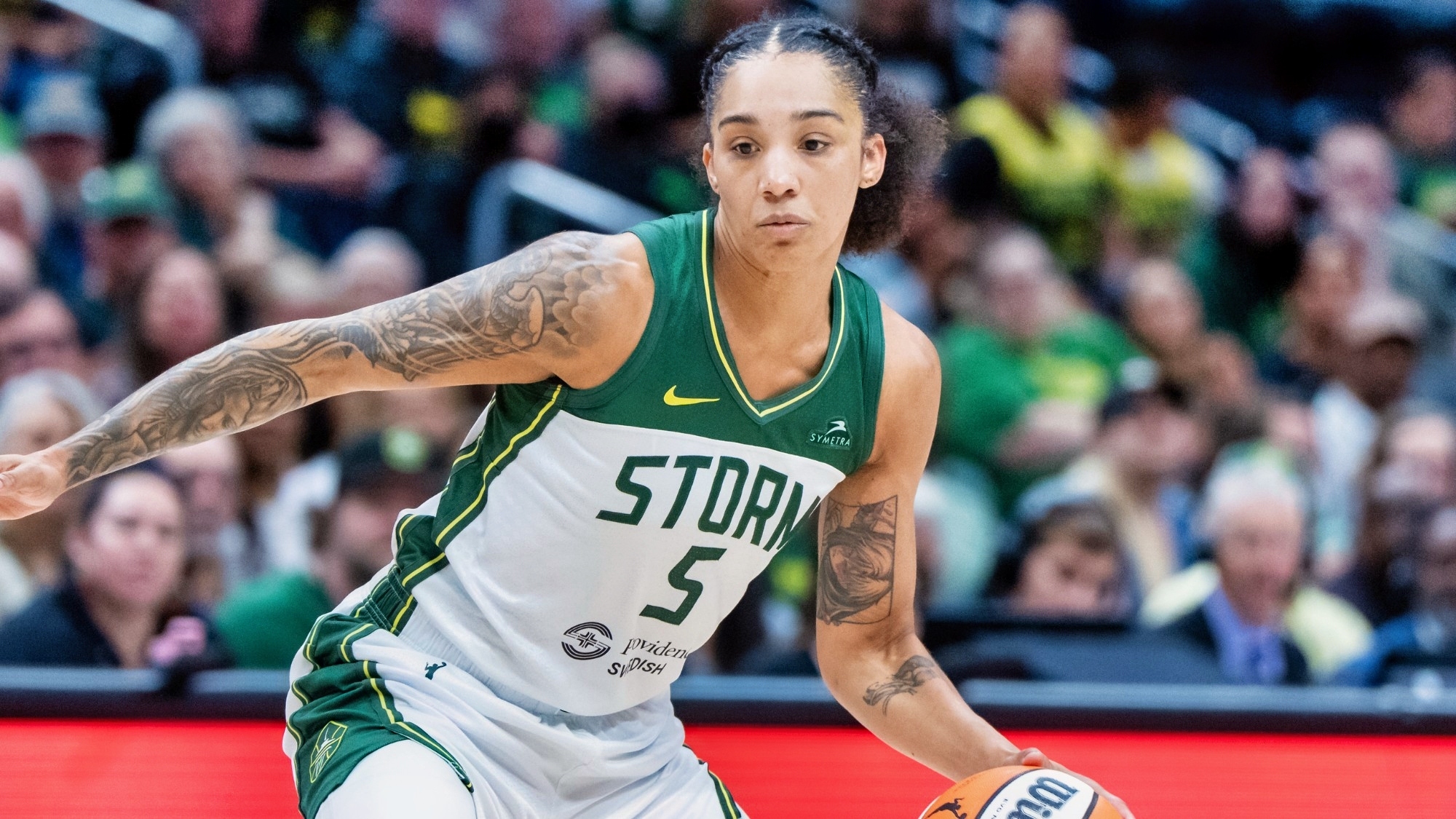 Golden State Valkyries Strengthen Their Defense As Gabby Williams Signs Multi-Year Deal