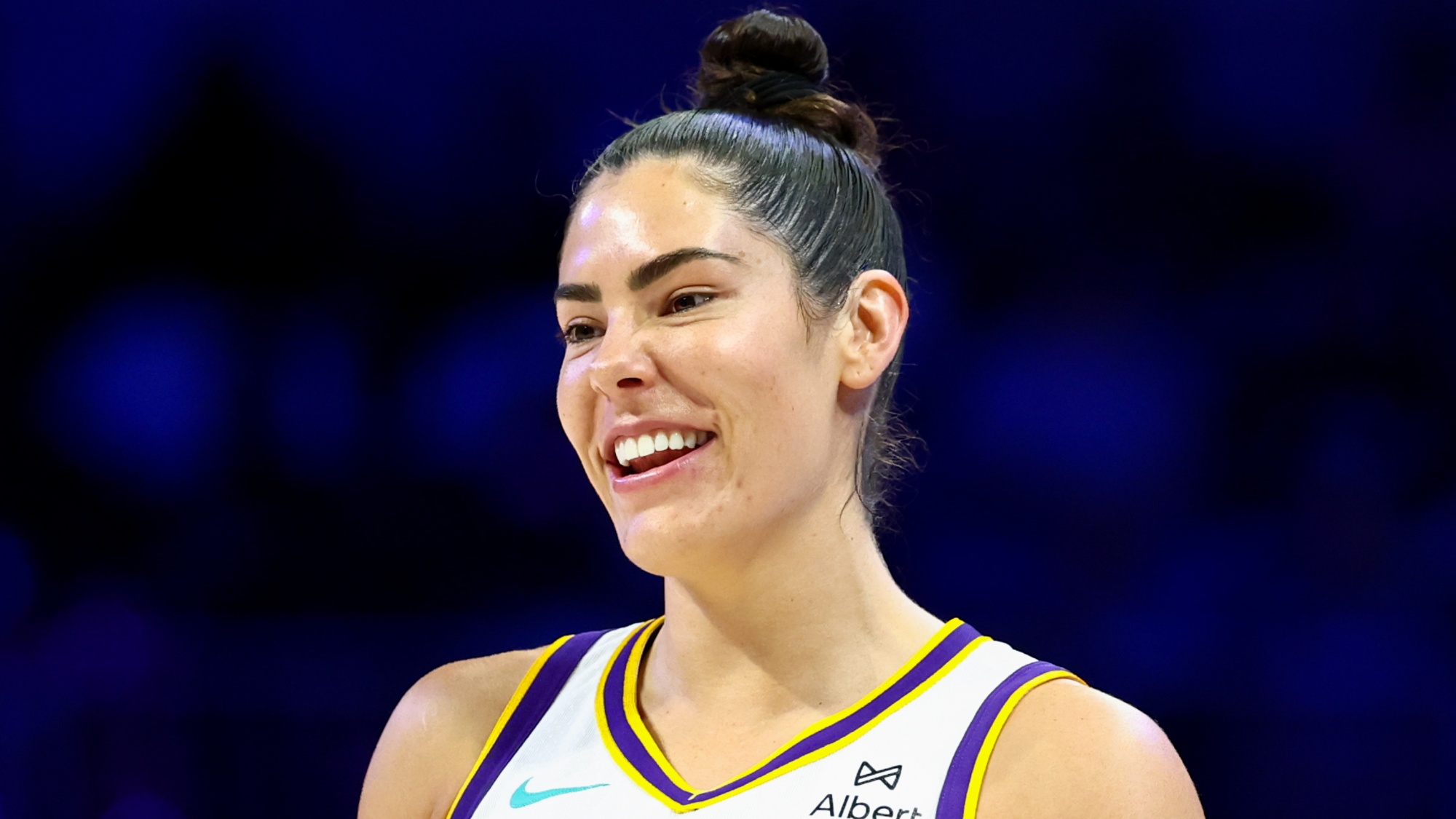 Kelsey Plum Takes Hilarious Jab About Finding Extra Dollar After Signing $999,999 Contract With Los Angeles Sparks