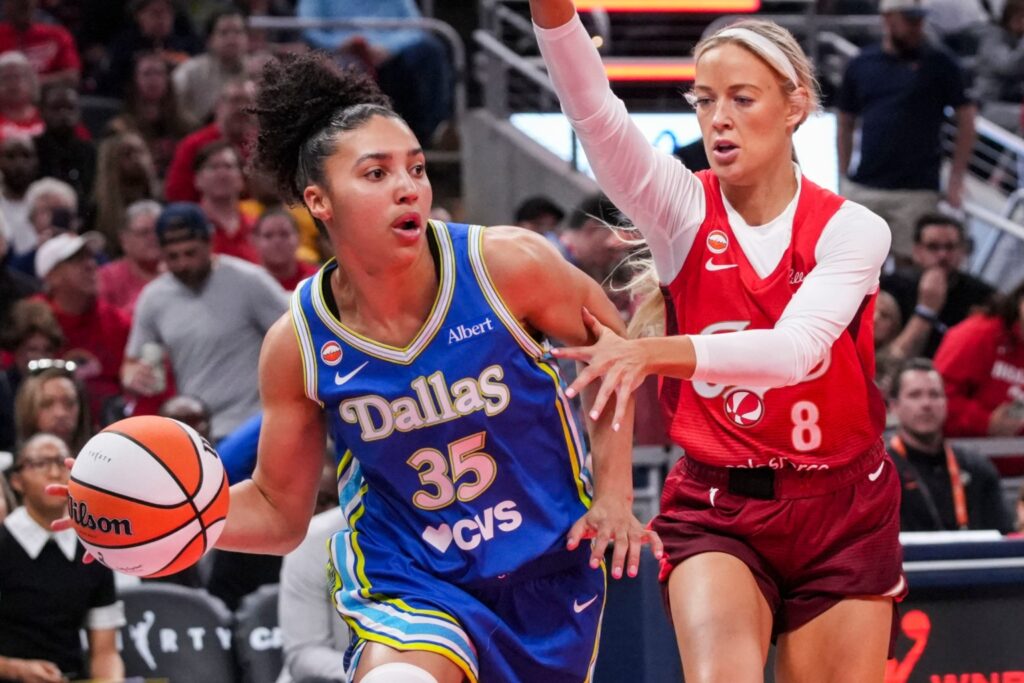 Azzi Fudd and Sophie Cunningham