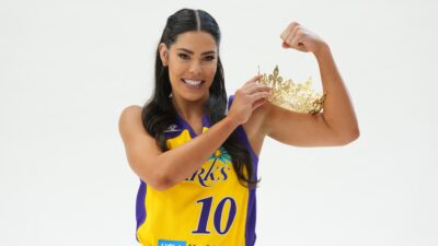 Kelsey Plum&rsquo;s Embarrassing Lack Of Tax Knowledge After Signing $999,999 Contract With Los Angeles Sparks Goes Viral